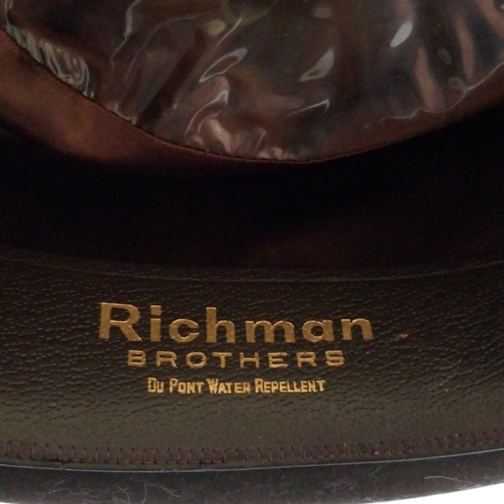 Brown hat - Picture 5 of 5